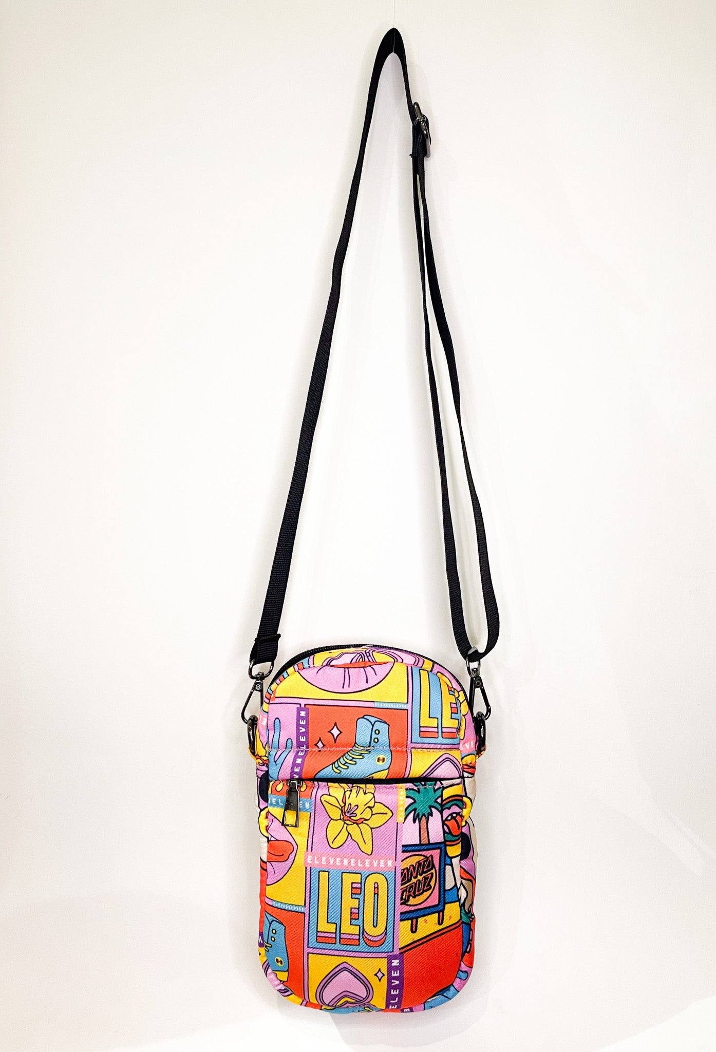 Adventure Mobile Bag